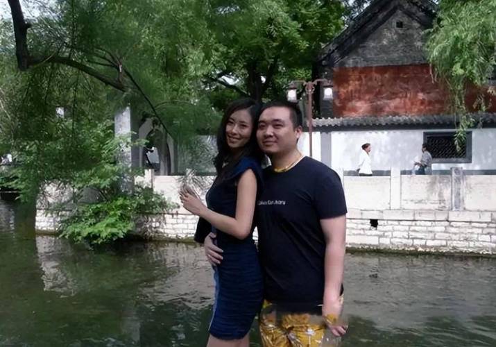 夜夜爽妓女77777免费观看